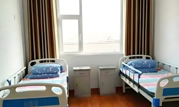本科毕业两年后怎么入深户_泰国还没真正出手，洪森就呼吁冷静 泰国还没紧急制动列车