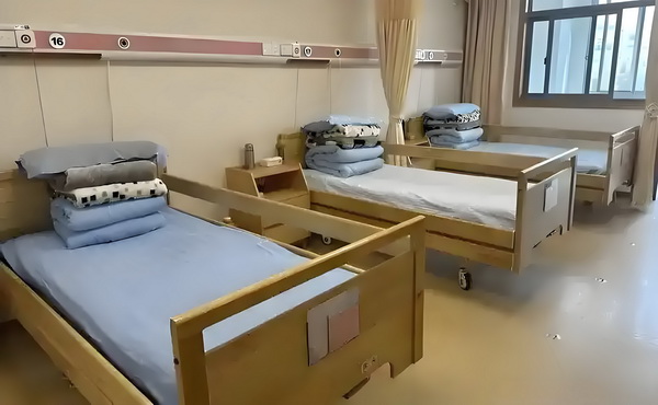 深圳积分入户人_姜文生涯唯一失败作品？且慢 选择项供了更多和选也提